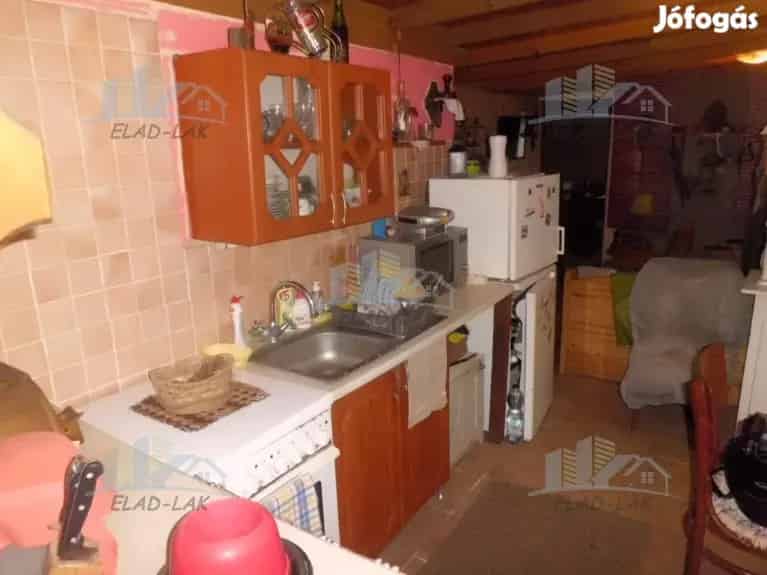 695 m2-es kiskert 67 m2-es kisházzal Szombathely-Parkerdő - Szombathely, Telek, föld - Jófogás Ingatlan