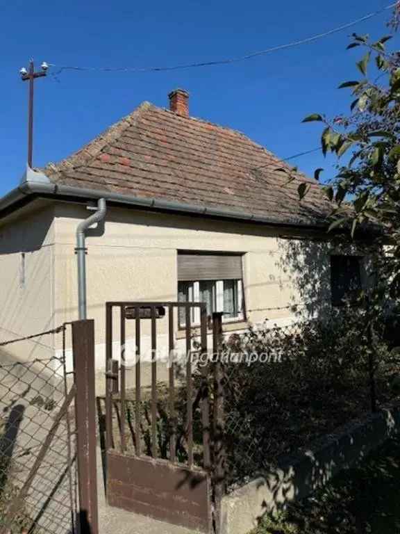 Ház Kiadó , Kunszentmiklósi járás, Alföld és Észak