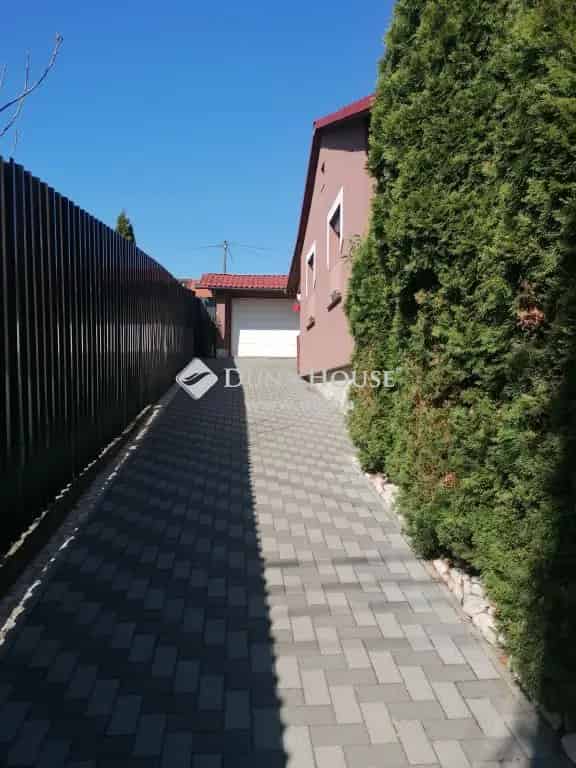 Ház Eladó , Komló, Dunántúl