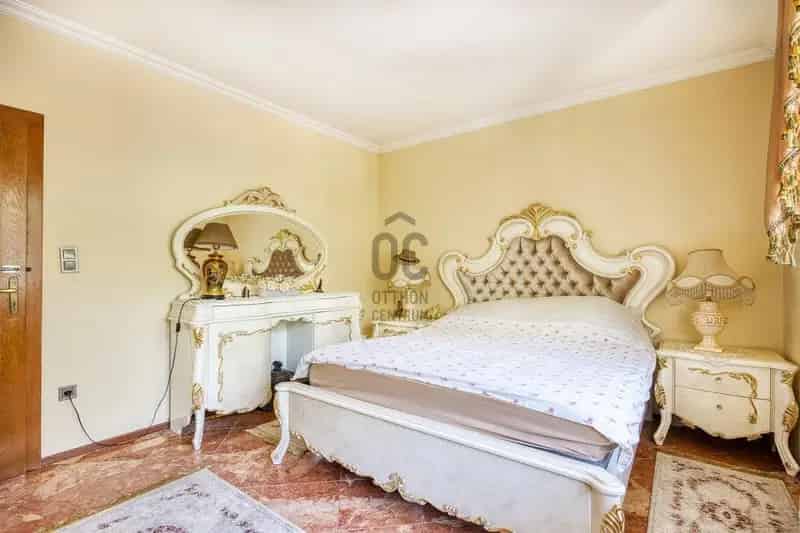 Ház Kiadó , Budapest, Közép-Magyarország