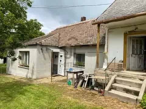 Ház Kiadó , Pécsi járás, Dunántúl