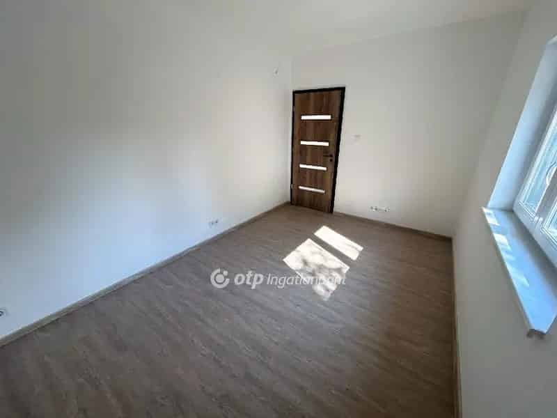 Ház Kiadó , Siófoki járás, Dunántúl