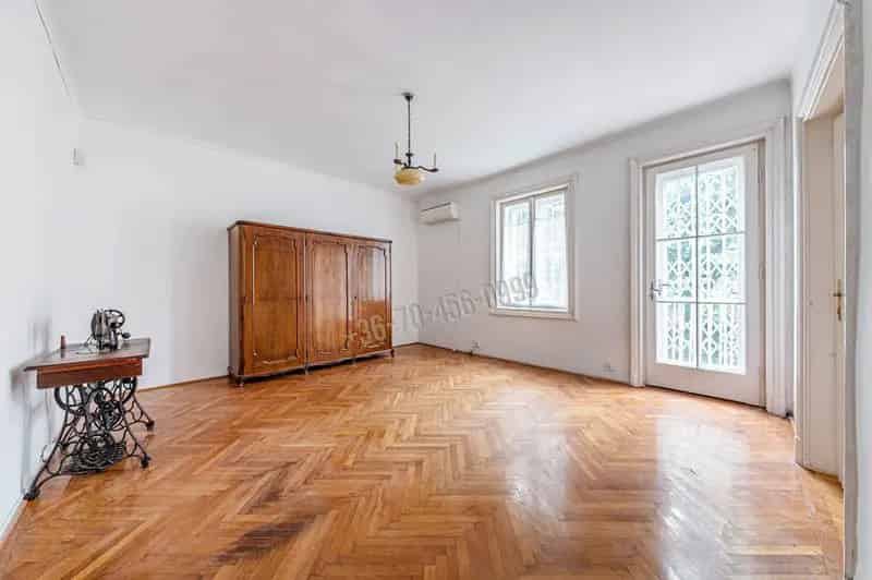 Ház Kiadó , Budapest, Közép-Magyarország
