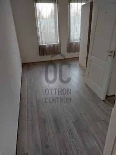 Tápiószelei eladó lakás, H506751