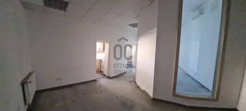Győr-Gyárváros 263 nm-es Üzlethelyiség Eladó
