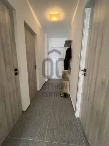 Debreceni kiadó újépítésű lakás, U0048099