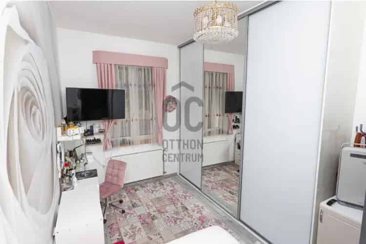 Budapest XV. kerületi eladó lakás, H483361