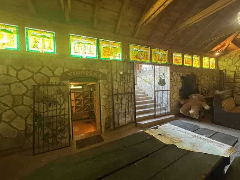 Szőlőfeldolgozó eladó Mád Tokaj-Hegyalján