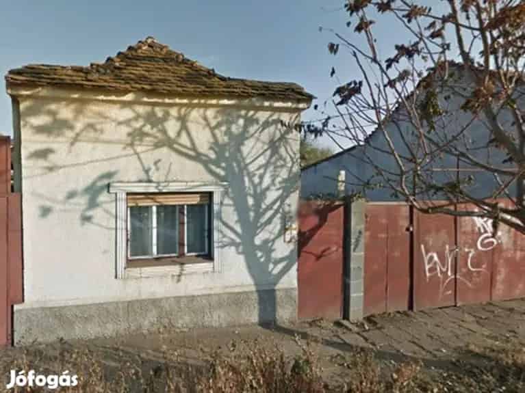 50nm-es 2 szobás ház Debrecenben eladó