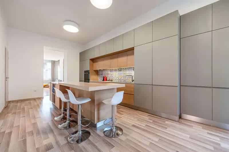 Különleges Otthon Várja Új Lakóit a Török utcában!