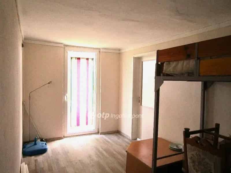 Ház Kiadó , Kaposvári járás, Dunántúl