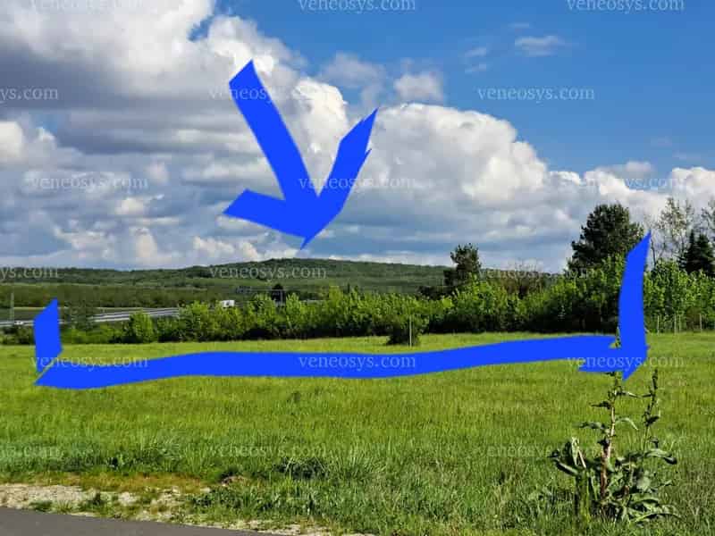Sopronban eladó bekerített telek