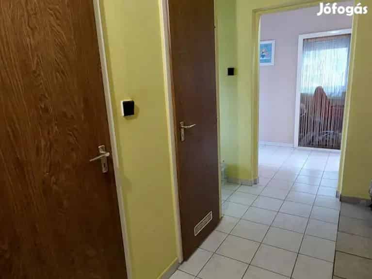 Debrecenben, Tócóskertben, 2.emeleti, jó állapotú, 65nm-es lakás! - Debrecen, Lakás - Jófogás Ingatlan