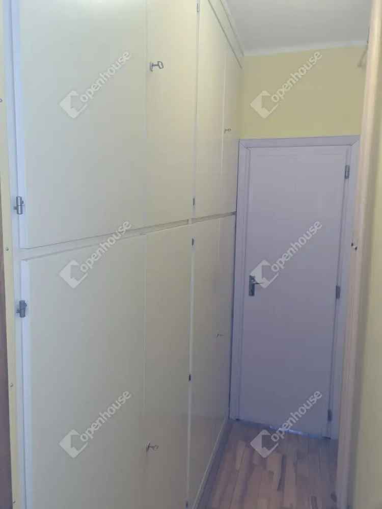 Ház Kiadó , Celldömölki járás, Dunántúl