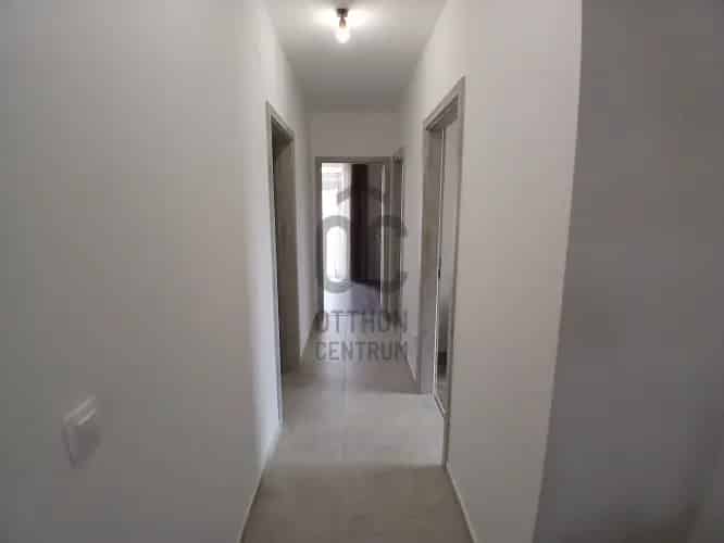 Velencei eladó családi ház, DHZ099335