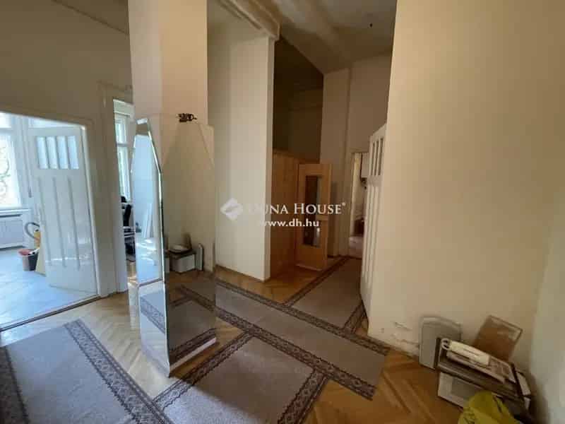 Ház Eladó , Budapest, Közép-Magyarország