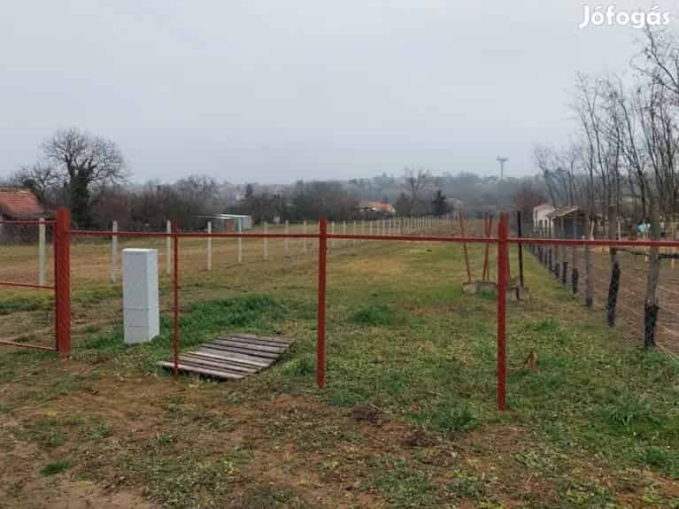 Kaposvár, Mogyoró utca, összközműves, 2627 Nm-es, körbekerített telek - Kaposvár, Telek, föld - Jófogás Ingatlan