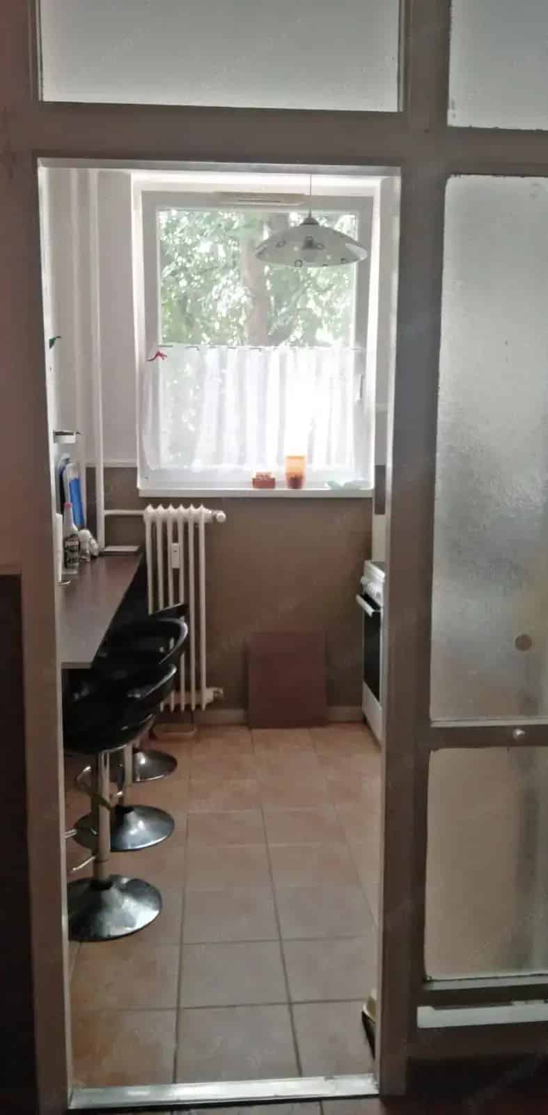 Szoba Eladó , Közép-Magyarország