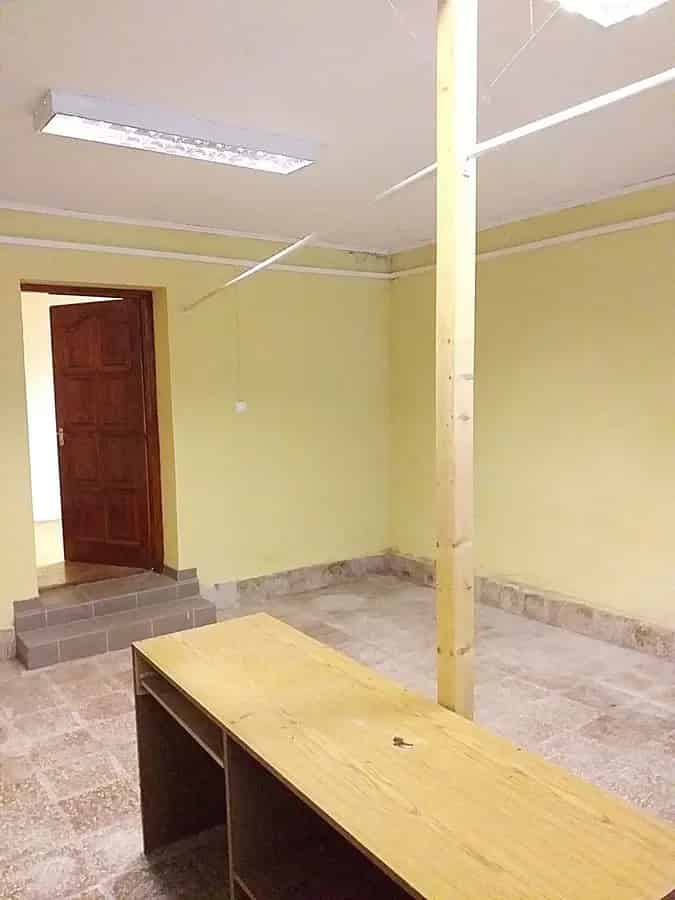 Üzleti célú Kiadó , Kaposvár, Dunántúl