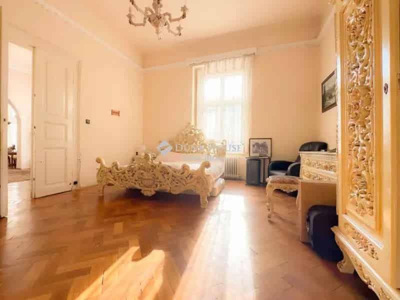 Ház Eladó , Budapest, Közép-Magyarország
