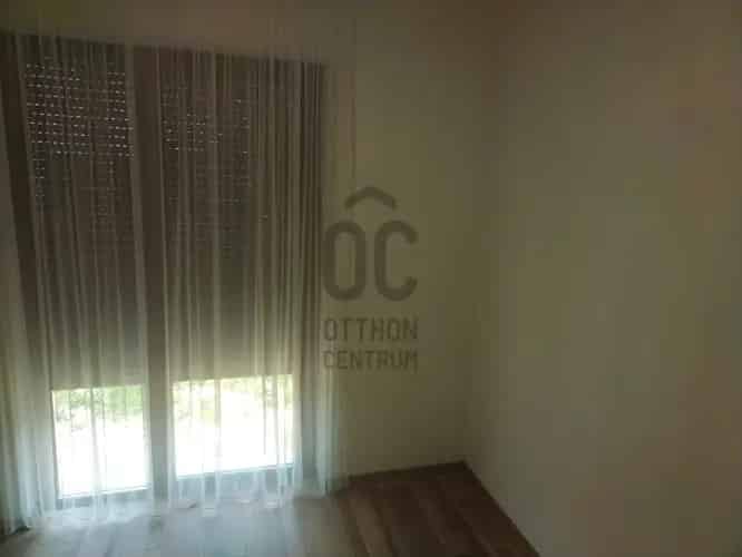 Etyeki eladó újépítésű családi ház, U0044862