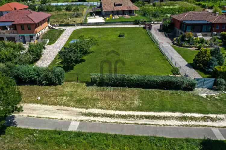 Esztergomi eladó telek, DTK038696