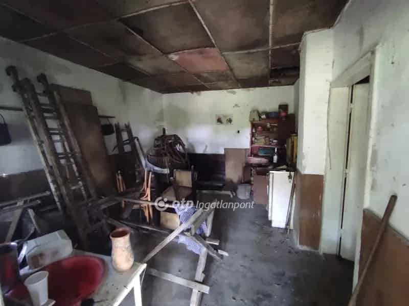 Ház Kiadó , Szekszárdi járás, Dunántúl
