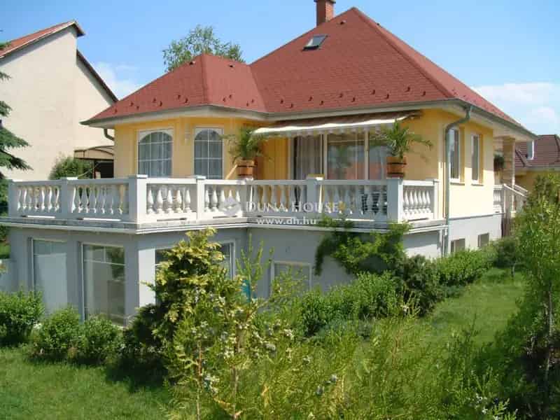 Ház Eladó , Budakalász, Közép-Magyarország