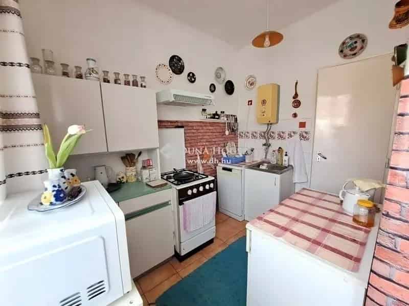 Ház Kiadó , Budapest, Közép-Magyarország