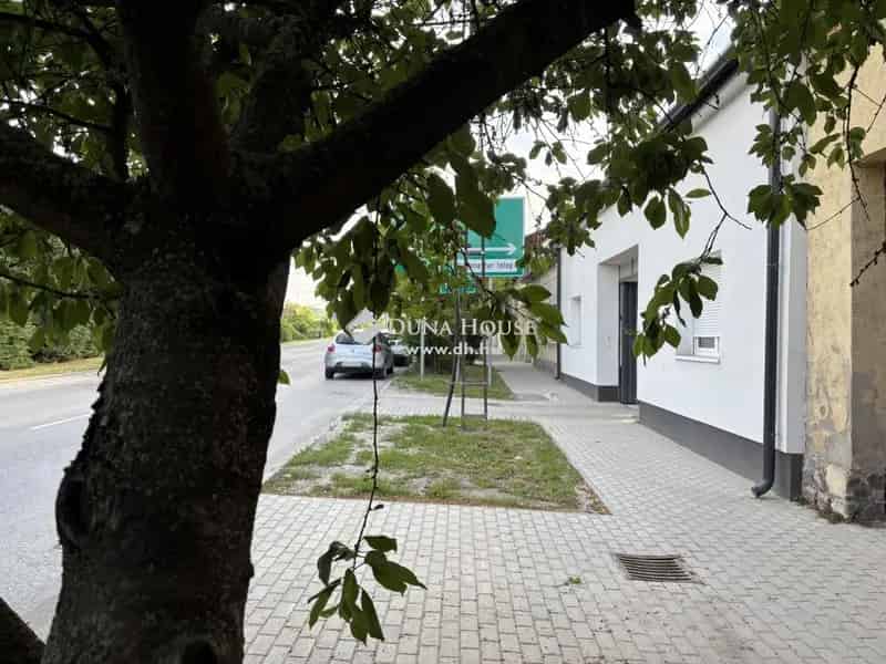 Ház Kiadó , Esztergom, Dunántúl