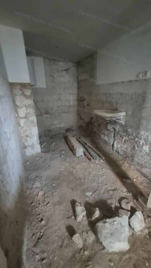 Ház Kiadó , Kisbéri járás, Dunántúl