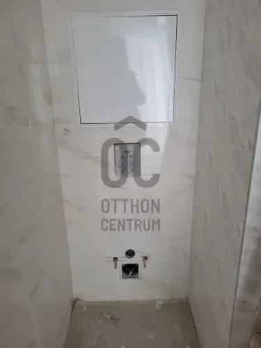 Győri eladó újépítésű lakás, U0045701