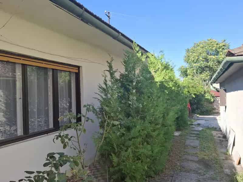 Ház Kiadó , Budapest, Közép-Magyarország