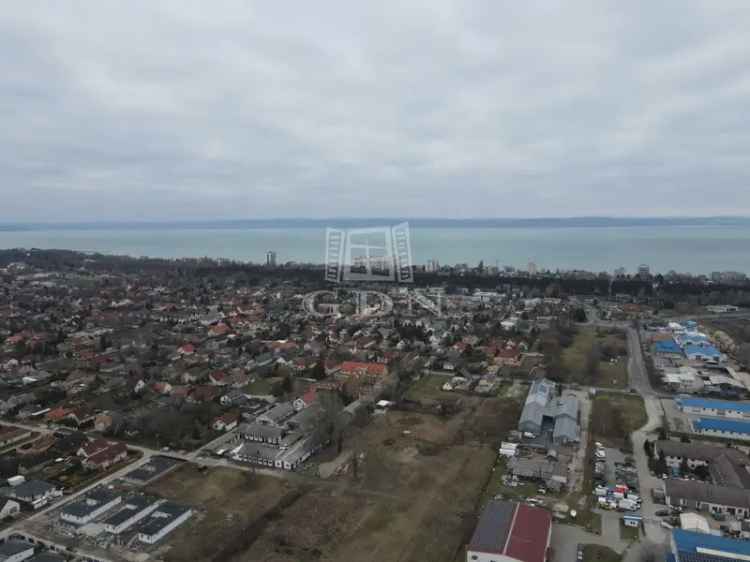 Telek Kiadó , Siófok, Dunántúl