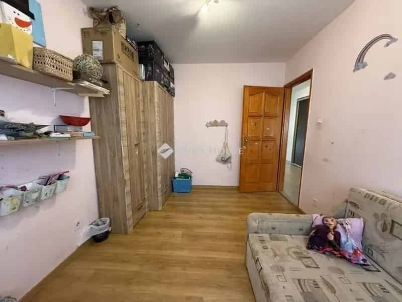 Ház Kiadó , Monori járás, Közép-Magyarország