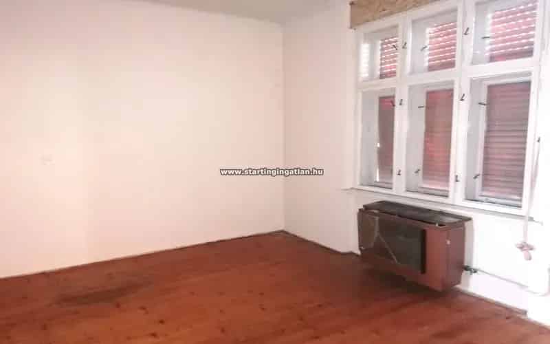 Eladó Üzlethelyiség Budapest XVIII. kerület