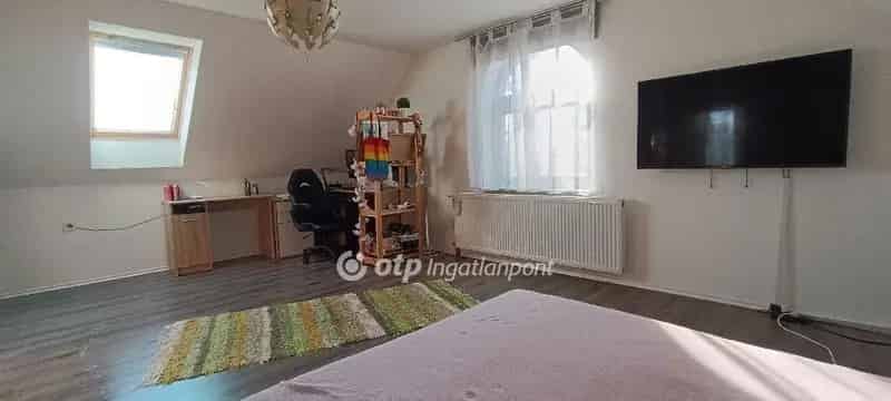 Ház Kiadó , Siklósi járás, Dunántúl