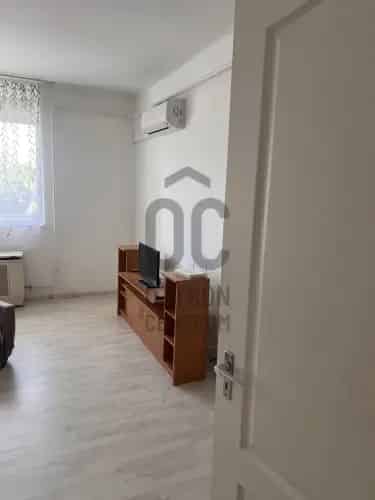 Veszprémi eladó lakás, DLK034757