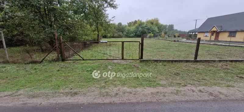 Telek Kiadó , Ceglédi járás, Közép-Magyarország