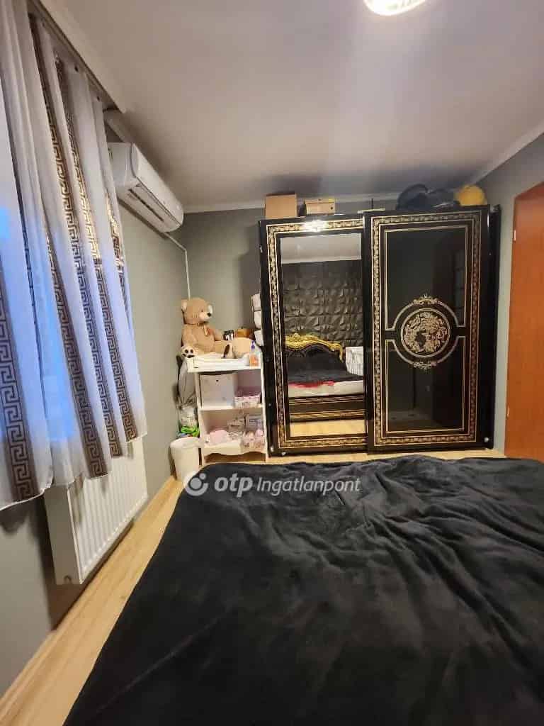 Ház Kiadó , Szigetszentmiklósi járás, Közép-Magyarország