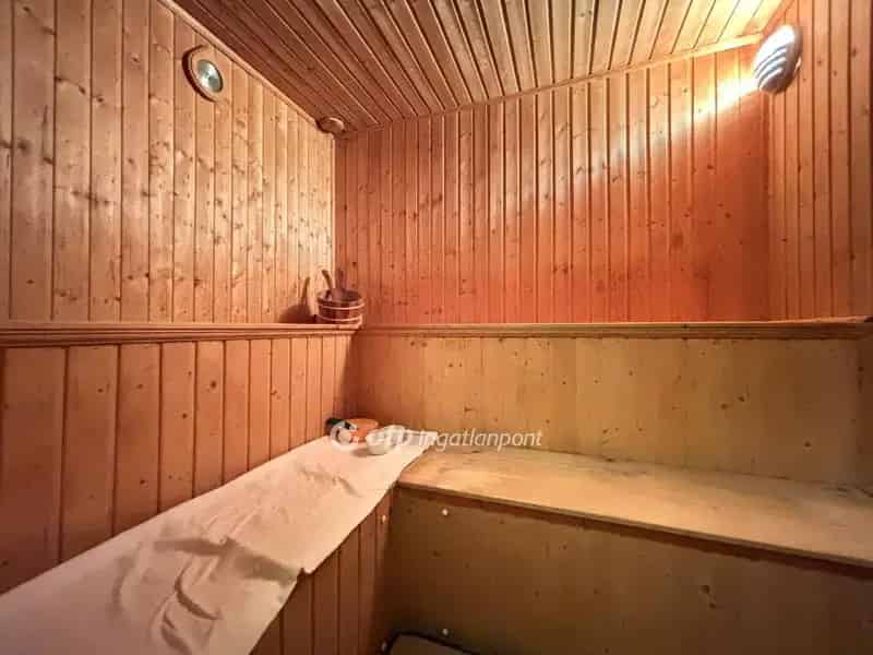 Ház Kiadó , Pilisvörösvári járás, Közép-Magyarország