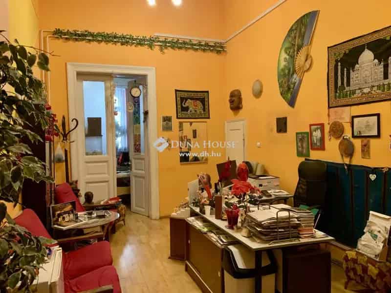 Ház Eladó , Budapest, Közép-Magyarország