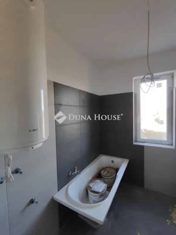 Ház Kiadó , Budapest, Közép-Magyarország