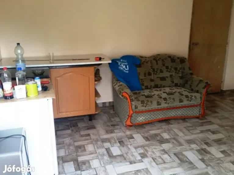 Szigetszentmiklós, Sóshegy, 30 m2-es, üdülő, 1+1 félszobás, jó - Szigetszentmiklós, Nyaralók, üdülők - Jófogás Ingatlan