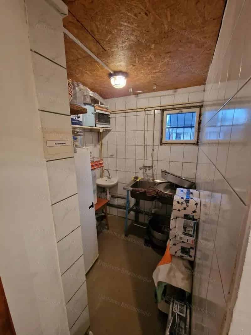 Üzleti célú Kiadó , Siófoki járás, Dunántúl