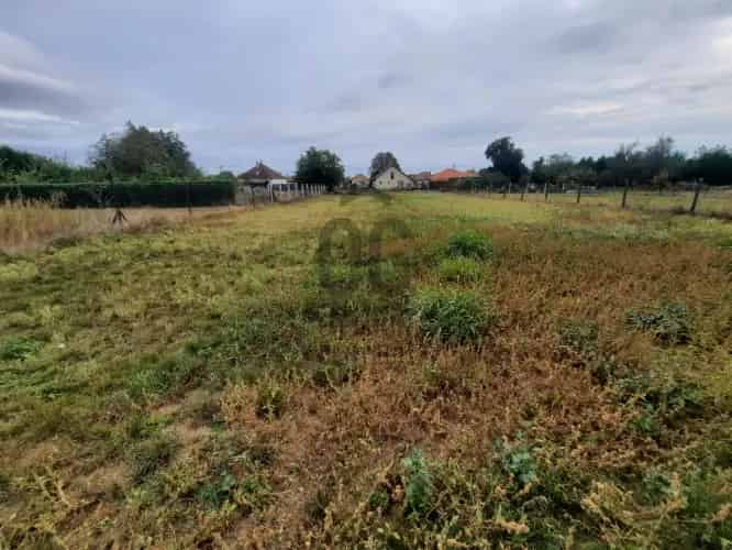 Rácalmási eladó telek, T036990
