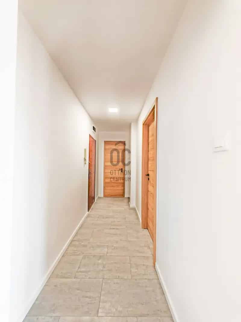 Lakás Kiadó , Budapest, Közép-Magyarország
