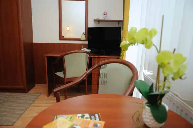 Siófoki eladó kereskedelmi ingatlan, UZ018451