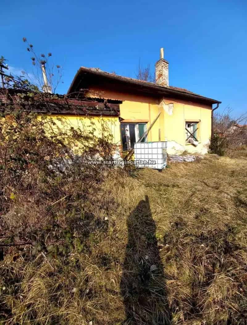Telek Kiadó , Budapest, Közép-Magyarország