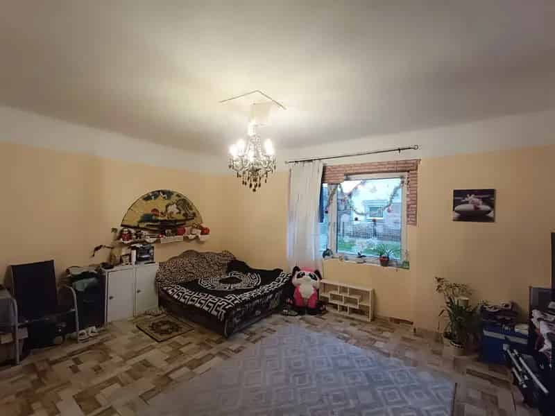 88m2-es felújított családi ház Nagyberkiben - istállóval, garázzsal és erdővel